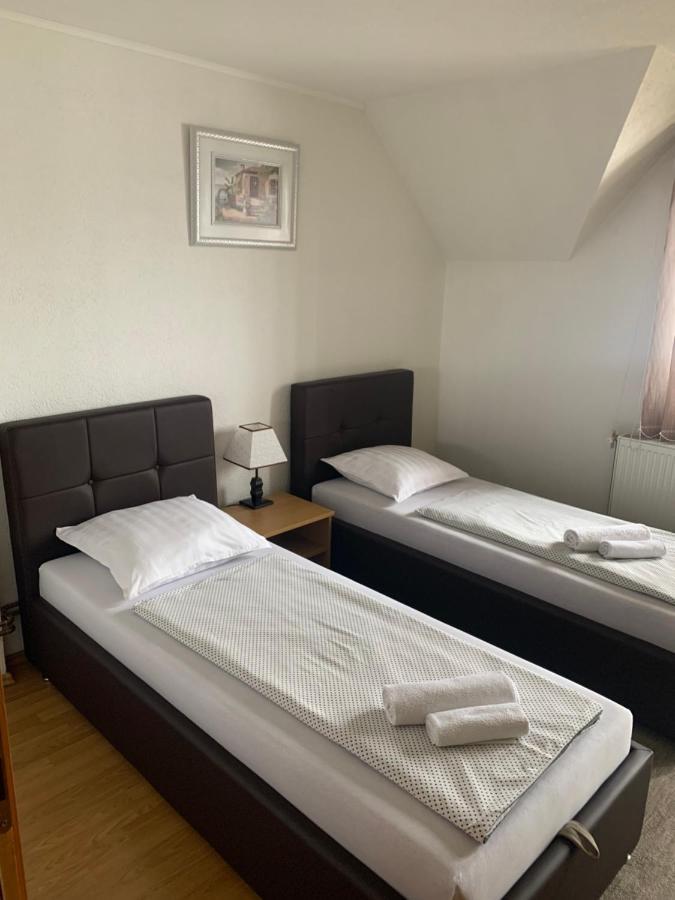 Restoran&Motel And Apartmants Lovacka Prica Tesanj Экстерьер фото