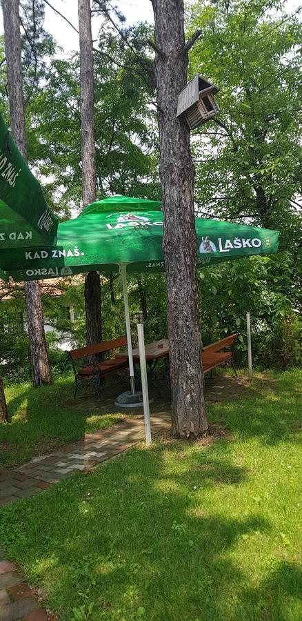 Restoran&Motel And Apartmants Lovacka Prica Tesanj Экстерьер фото