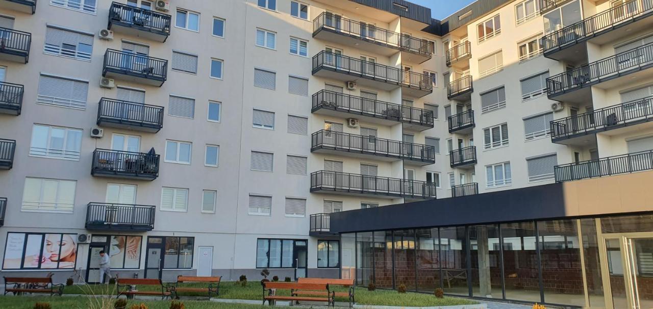 Restoran&Motel And Apartmants Lovacka Prica Tesanj Экстерьер фото